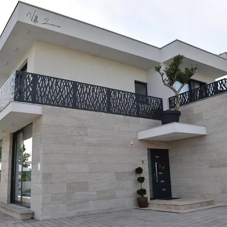 Villa Lauvi